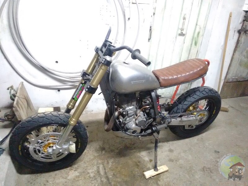 Restauration de Lasty, DRZ400S Adventure-rally, pt. 1